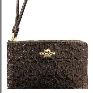 Coach Corner Zip Wristlet In Signature Patent